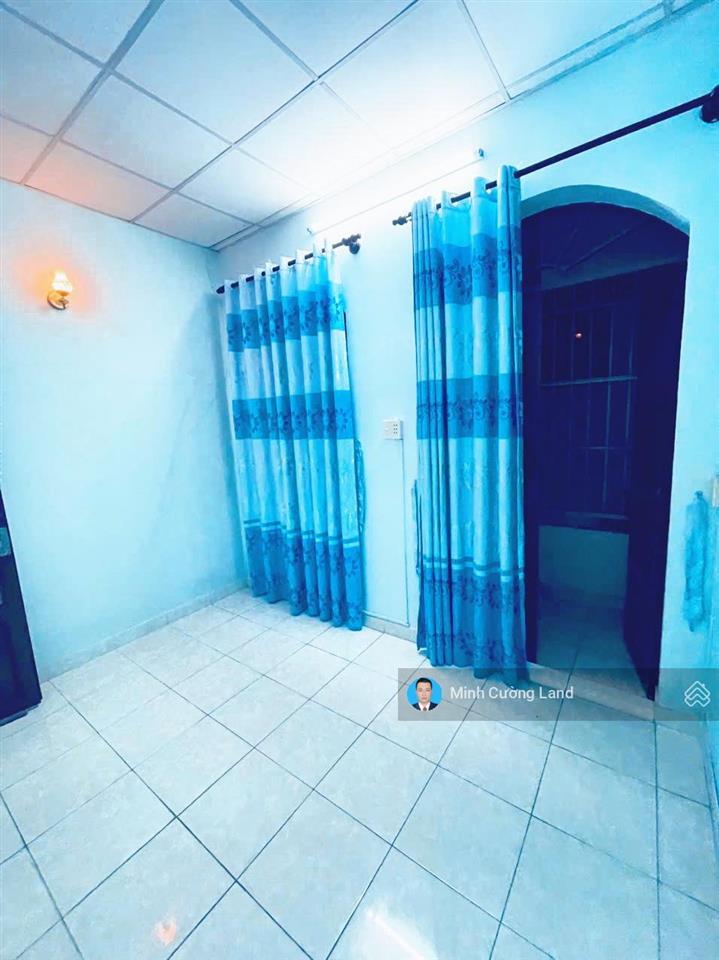 Chính chủ bán nhà đường số 7 p3 gv, sát vách phú nhuận, 43m2, 2 tầng đúc thật, hẻm 3m sát mặt tiền