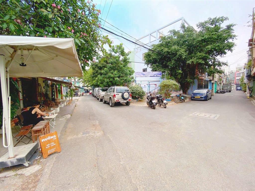 Chính chủ 30 năm bán nhà 2 tầng cạnh phan xích long, hxh 16 chỗ, 58m2, cho thuê được 20tr/tháng