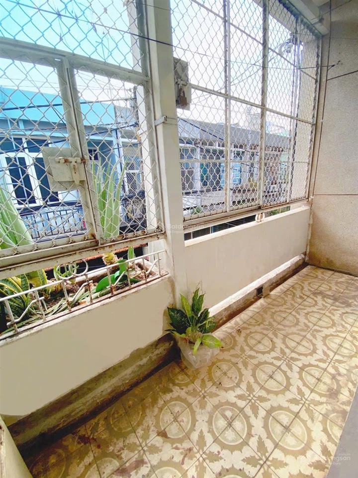 Chính chủ 30 năm bán nhà 2 tầng cạnh phan xích long, hxh 16 chỗ, 58m2, cho thuê được 20tr/tháng