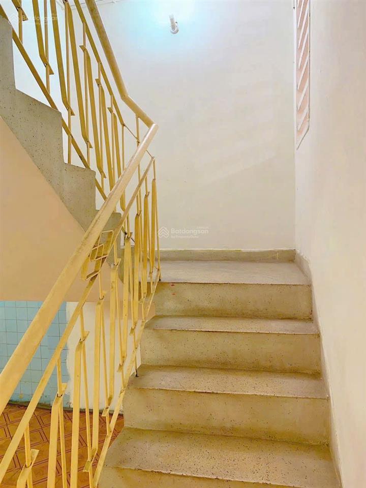 Chính chủ 30 năm bán nhà 2 tầng lê tự tài, phú nhuận, hxh 16 chỗ, 46m2, cho thuê được 20tr/tháng