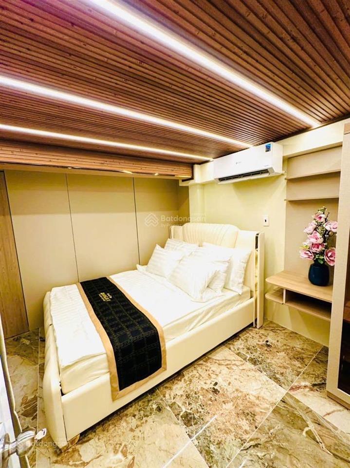 Bán nhà đẹp, hiếm có ni sư huỳnh liên p.10 tân bình, 5x11m, 3 tầng 3pn, cách mt 2 căn, chỉ 4.39tỷ