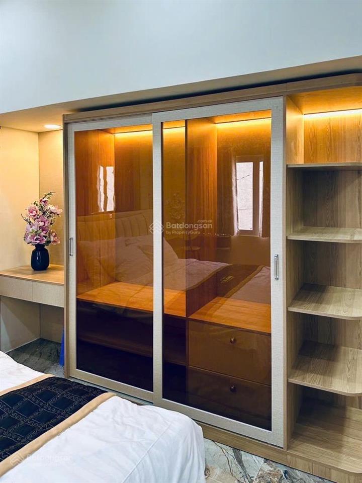 Bán nhà đẹp, hiếm có ni sư huỳnh liên p.10 tân bình, 5x11m, 3 tầng 3pn, cách mt 2 căn, chỉ 4.39tỷ