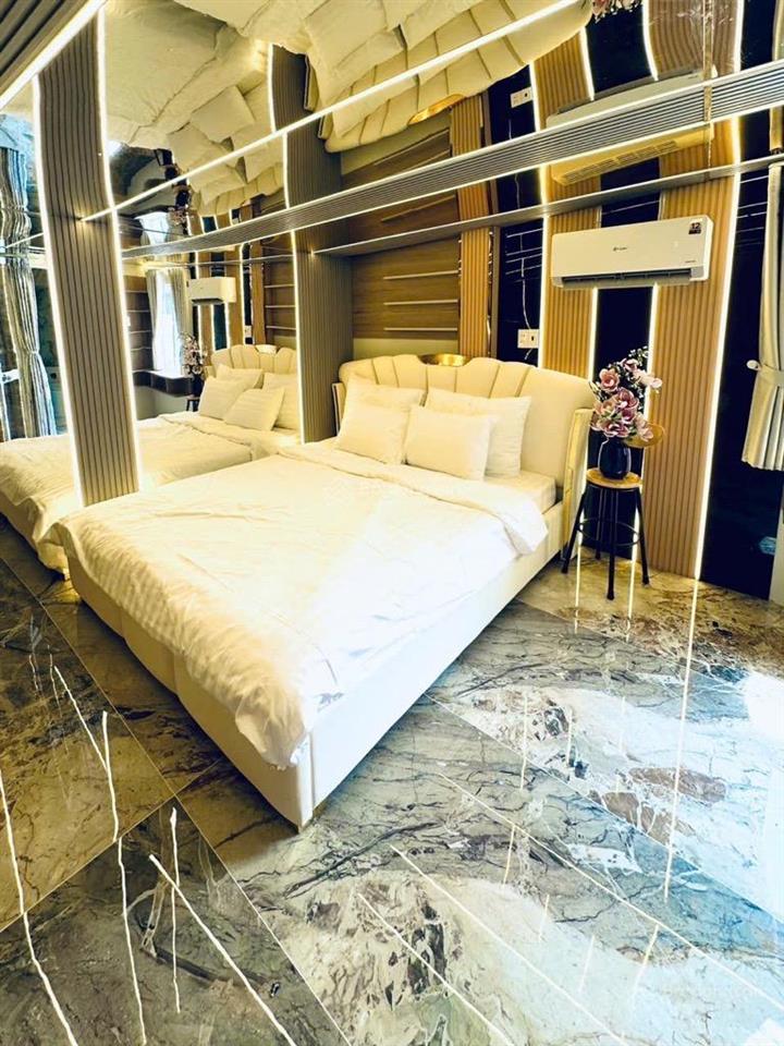 Bán nhà đẹp, hiếm có ni sư huỳnh liên p.10 tân bình, 5x11m, 3 tầng 3pn, cách mt 2 căn, chỉ 4.39tỷ