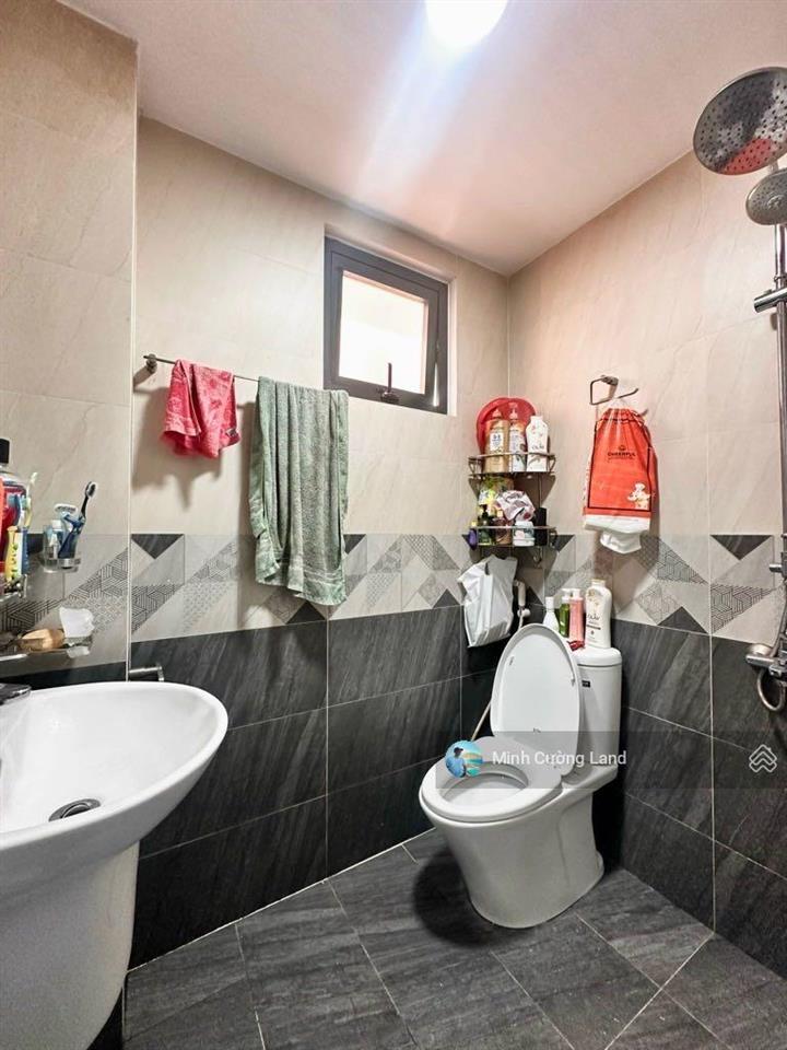 Chỉ 4.5 tỷ tl, bán nhà đẹp siêu phẩm 4 tầng nguyễn thượng hiền p5 phú nhuận, 4.6x9m, sát mt