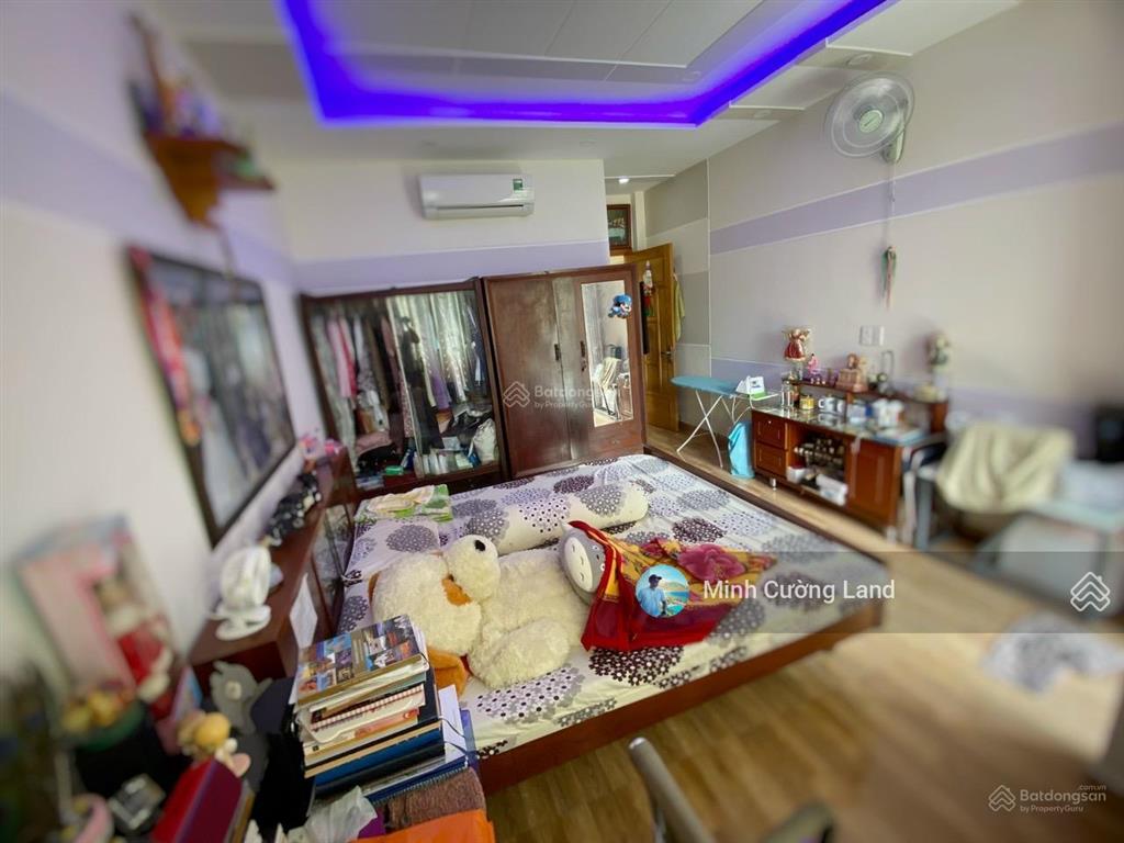 Chỉ 9tỷ tl, siêu phẩm huỳnh văn bánh phú nhuận, hxh, 56m2 nở hậu, 4 tầng st 4pn, giáp lê văn sỹ q3