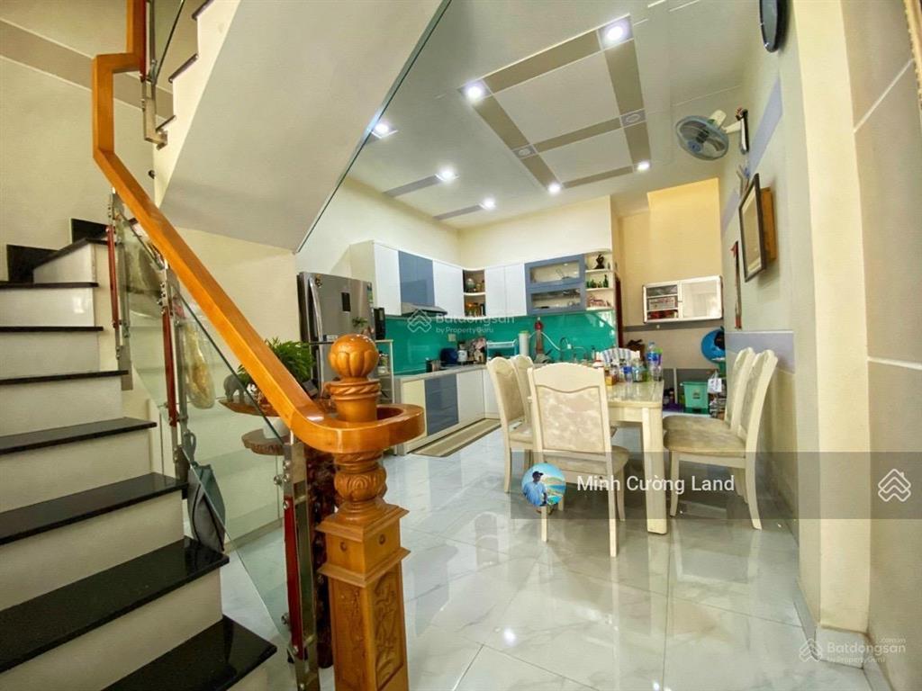 Chỉ 9tỷ tl, siêu phẩm huỳnh văn bánh phú nhuận, hxh, 56m2 nở hậu, 4 tầng st 4pn, giáp lê văn sỹ q3