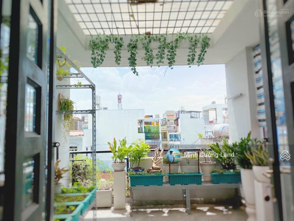 Chỉ 9tỷ tl, siêu phẩm huỳnh văn bánh phú nhuận, hxh, 56m2 nở hậu, 4 tầng st 4pn, giáp lê văn sỹ q3