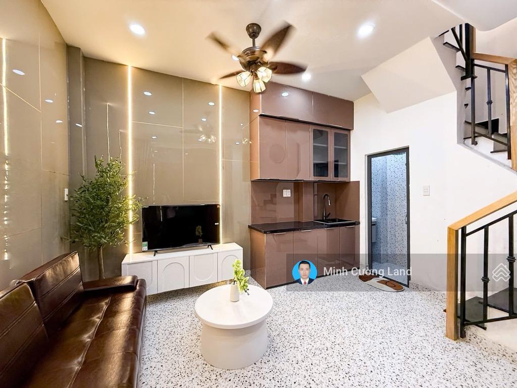 Siêu phẩm hoàng văn thụ, phú nhuận, dtsd 53m2, 3 tầng btct 2pn, tặng full nội thất, chỉ 3.65tỷ tl