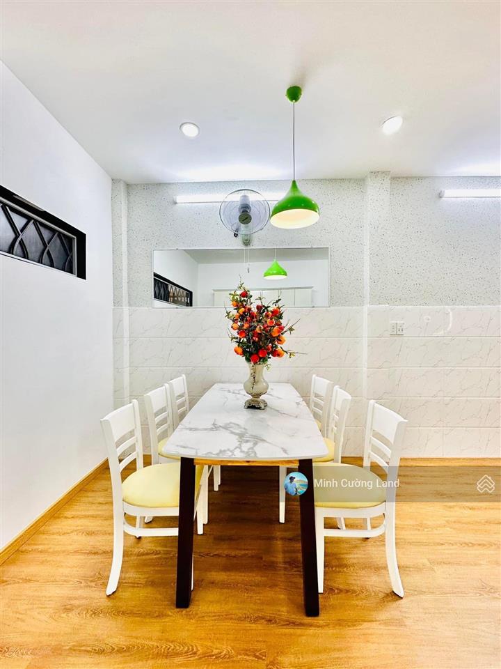 Bán nhà đẹp nguyễn thái sơn, p4, gò vấp, 48m2, 2 tầng btct, hẻm xe hơi 4m sát mặt tiền, chỉ 4 tỷ tl