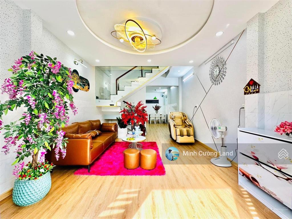 Bán nhà đẹp nguyễn thái sơn, p4, gò vấp, 48m2, 2 tầng btct, hẻm xe hơi 4m sát mặt tiền, chỉ 4 tỷ tl