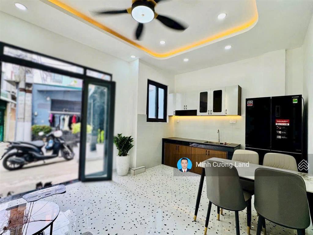 Bán nhà đẹp ngay phố ẩm thực phan xích long, phú nhuận, 37m2, 2 tầng 3pn, hẻm 5m sát mặt tiền