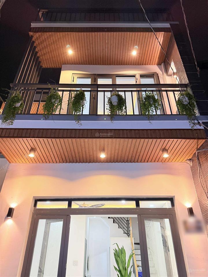 Bán nhà đẹp ngay phố ẩm thực phan xích long, phú nhuận, 37m2, 2 tầng 3pn, hẻm 5m sát mặt tiền