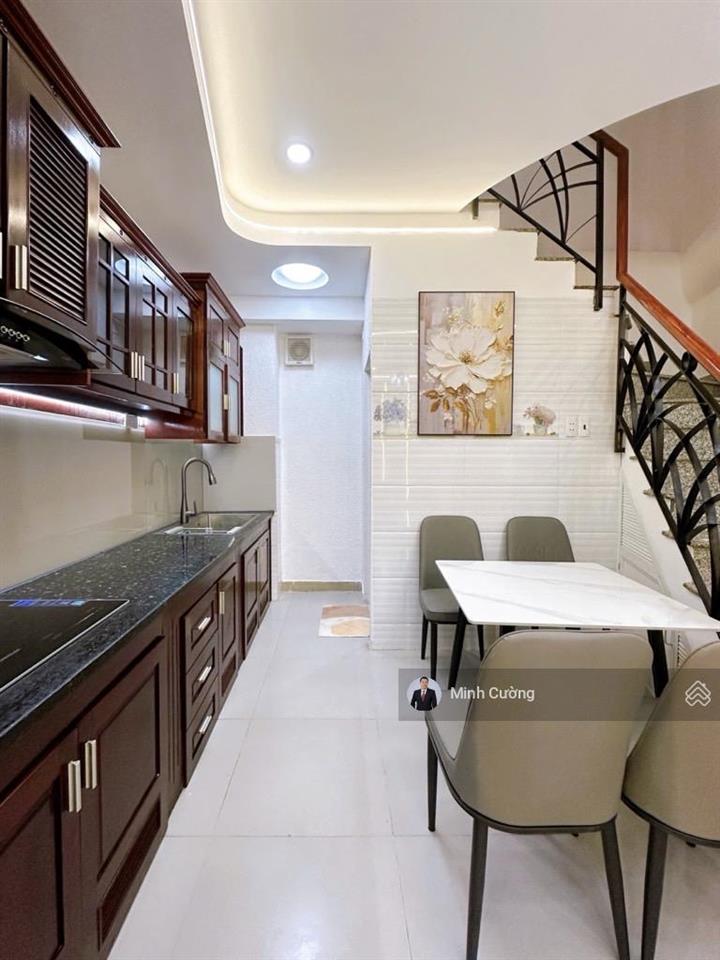 Siêu phẩm nguyễn đình chính, phú nhuận, 4.5x7.5m, 2 tầng btct, hẻm 3m sát mt, 0 lộ giới, chỉ 5.45tỷ