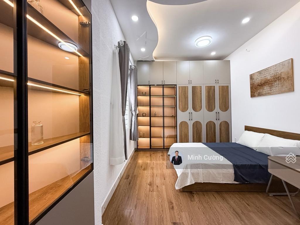 Siêu phẩm nguyễn đình chính, phú nhuận, 4.5x7.5m, 2 tầng btct, hẻm 3m sát mt, 0 lộ giới, chỉ 5.45tỷ