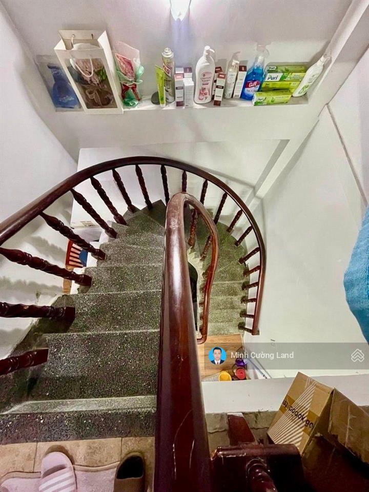 Hiếm, bán nhà 5 tầng ngay cmt8, tân bình, 3.5x5m, 3pn, sát mặt tiền, đất ở hiện hữu, chỉ 3tỷ tl