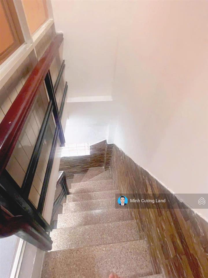 Bán nhà bà huyện thanh quan, quận 3, cn 17m2, 4 tầng 3pn 3wc, hẻm thông sát mt, chỉ 3.8tỷ tl