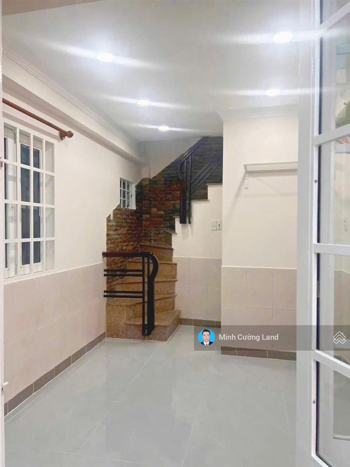 Bán nhà bà huyện thanh quan, quận 3, cn 17m2, 4 tầng 3pn 3wc, hẻm thông sát mt, chỉ 3.8tỷ tl