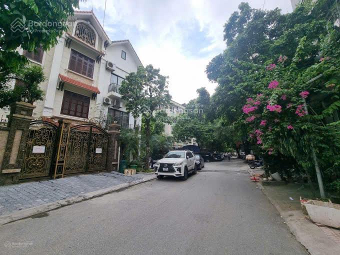 Bán bt c37 bộ công an 17 tố hữu, nam từ liêm. dt 162m x 4,5t mt 9m sđcc. giá 51 tỷ,  0964 769 ***