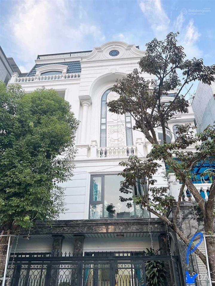 Bán bt hancic, trung văn, n.t.liêm.dt 148m x4t, mt 10m, mặt phố. giá 31,5 tỷ.  0964 769 ***