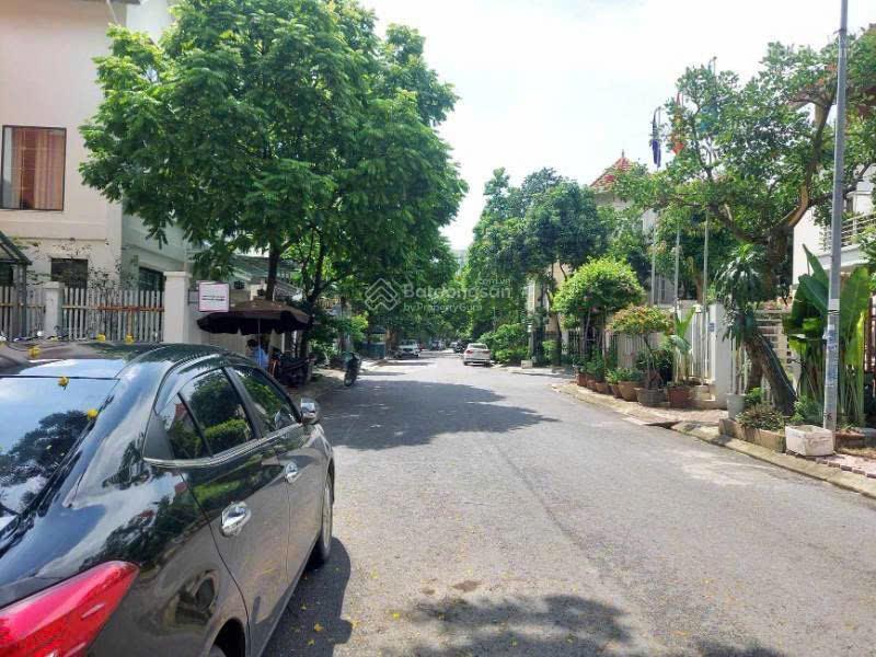 Bán lk vov, nam từ liêm. dt 91,8m2 x 5 tầng. hoàn thiện. giá 34,5 tỷ.  0964 769 ***