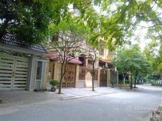 Bán bt trung văn vinaconex 3, nam từ liêm. dt 162m2x4t. có hầm. giá 42 tỷ.  0964 769 ***