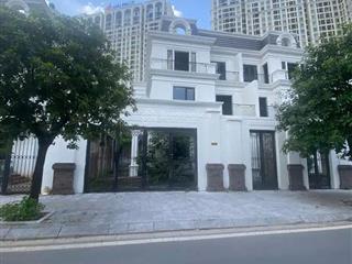 Bán bt romance,tố hữu. dt 195m x 4 tầng. mt 11m,giá 48,5 tỷ.  0964 769 ***