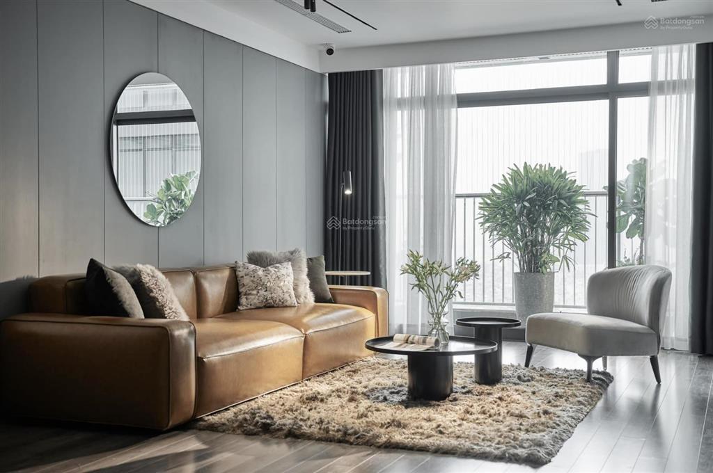 Bán gấp ch cao cấp hong kong tower  243a đê la thành, 94m2, 2pn, đủ đồ, tầng trung  0975 864 ***