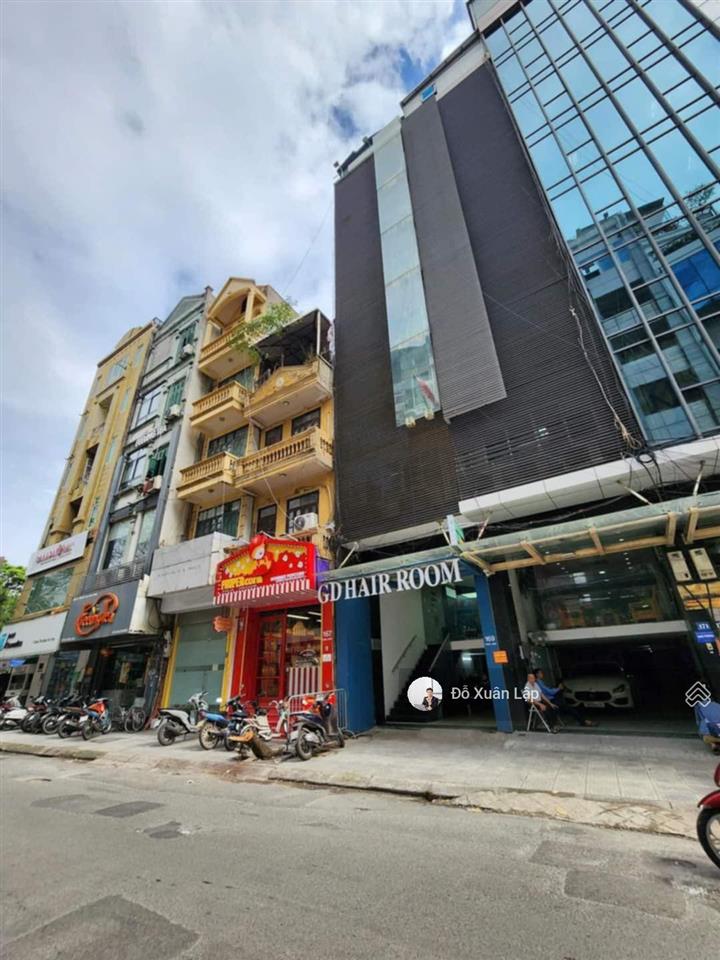 Bán đất phố trương công giai, khúc thừa dụ, lô góc, ô tô tránh dừng đỗ ngày đêm. dt 73m2*12m