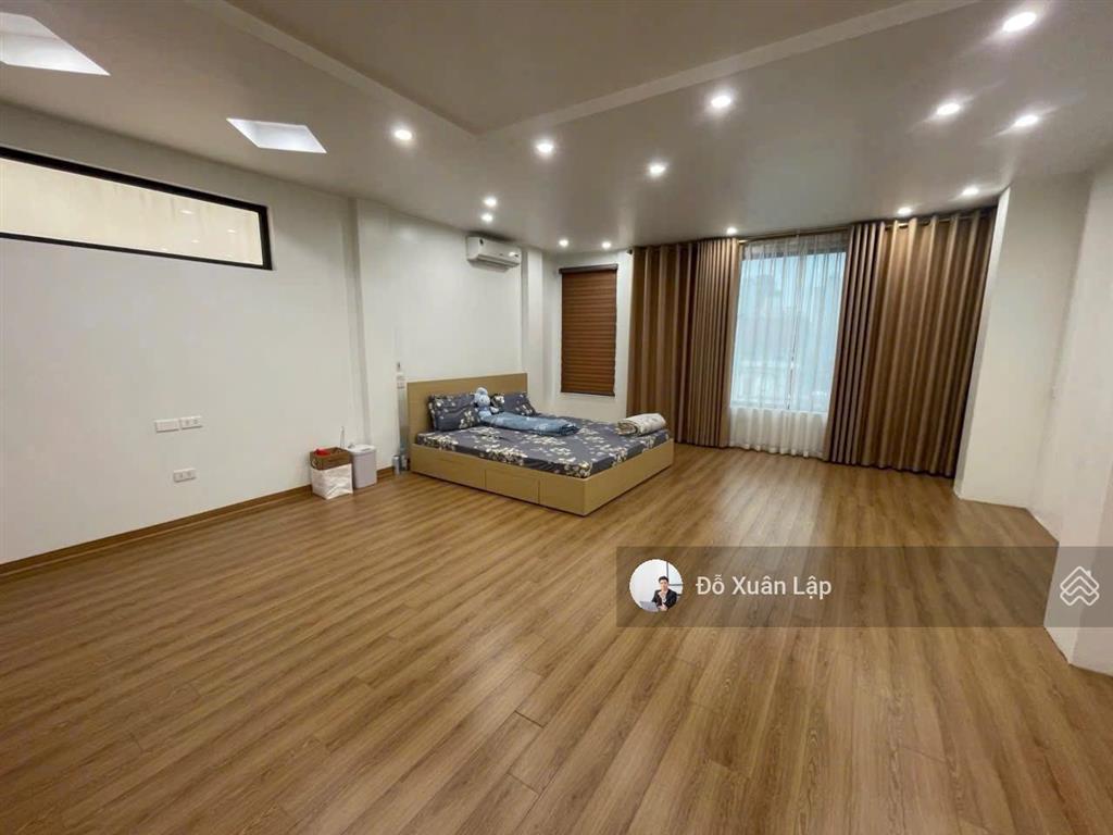 Bán nhà phố trung hoà  trung yên, ô tô tránh, kinh doanh, dòng tiền ổn định. dt 96m2*5t, giá 24 tỷ