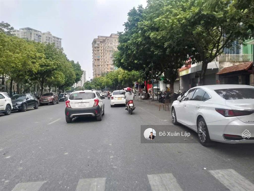 Bán nhà phố xuân quỳnh vũ phạm hàm, thang máy, ô tô dừng đỗ, vỉa hè kinh doanh, 72m², giá 36 tỷ