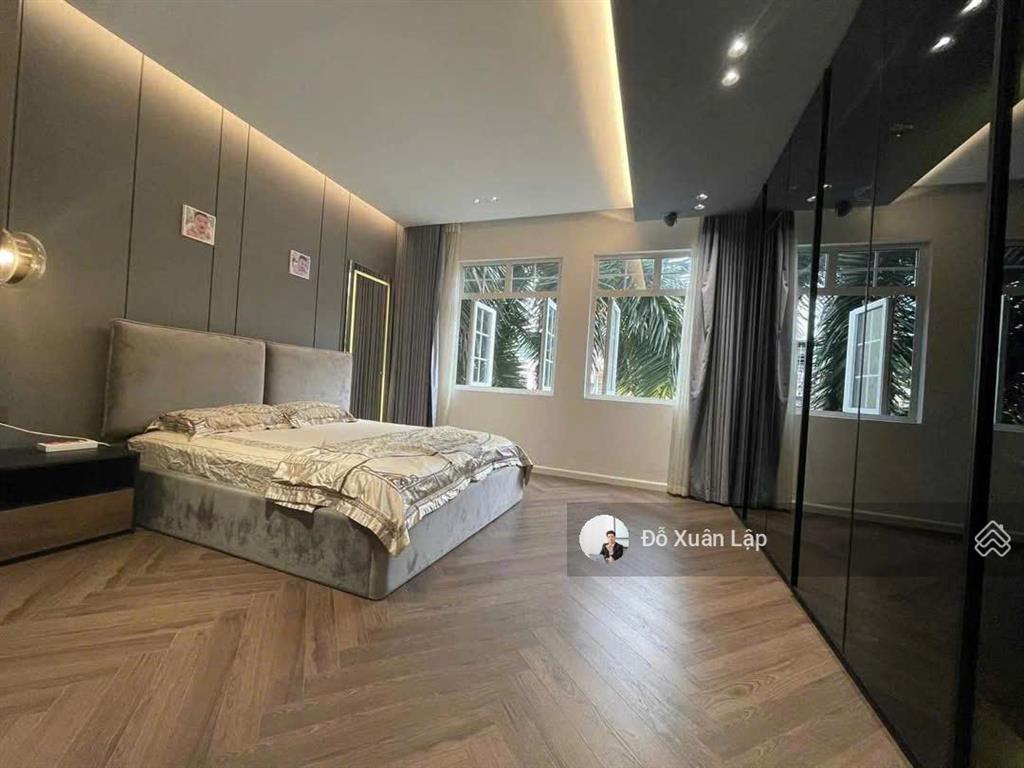 Bán nhà phố xuân quỳnh vũ phạm hàm, thang máy, ô tô dừng đỗ, vỉa hè kinh doanh, 72m², giá 36 tỷ