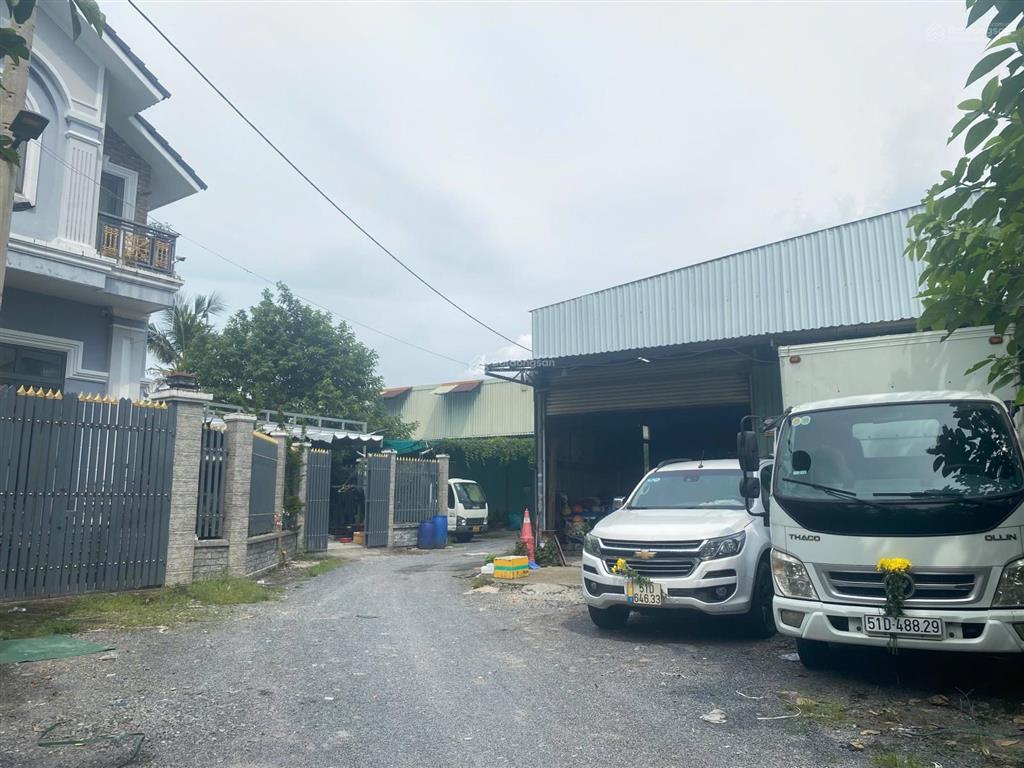 Gấp bán nhà đông hưng thuận q12 10 x 15 shr vuông vức chỉ 39tr/m .