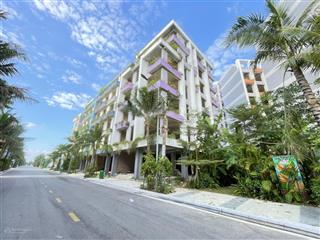 Cần tiền ra nhanh mini hotel view biển diện tích 300m2, xây 8 tầng 35pn, giá 16, x tỷ