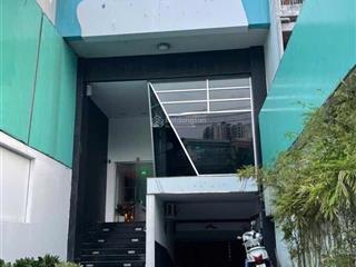 Cho thuê toà nhà văn phòng dtsd 1500m2 đường võ văn tần quận 3