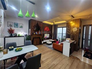 Bán nhanh, bán gọn căn hộ 82m2 thiết kế hợp lý, nhà đẹp sẵn sổ nhận nhà ở ngay, ban công đông nam