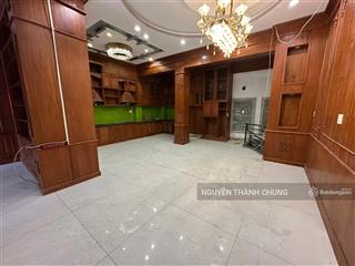 Nhà đường số 5 kdc phong phú tạ quang bửu, dt 7 x20 1 hầm 3 lầu giá 15 tỷ