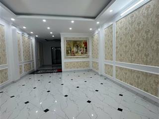Em cần bán căn nhà dt 55m2 có thang máy toạ lạc tại phố trần khát chân  hai bà trưng, giá 13, x tỷ