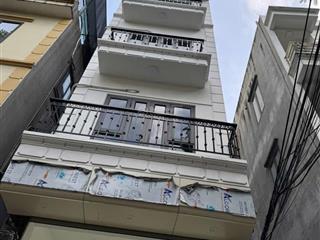 Em cần bán căn nhà đường ô tô tránh với dt 40m2 xây mới 6 tầng thang máy tại đường vĩnh hưng