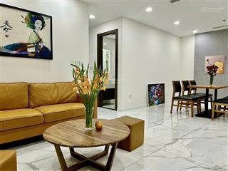 Cho thuê sunshine sky city q7, 4pn + 1, 3wc, 132m2. full nội thất. giá tốt nhất hiện tại