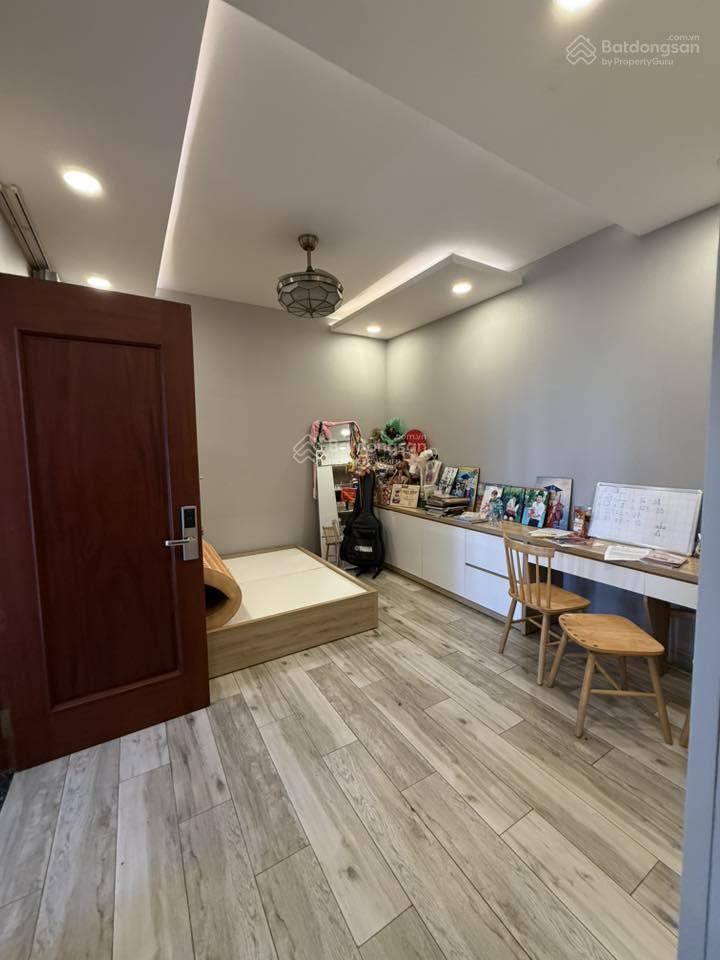 Bán biệt thự lô góc view sông 400m2 sàn kdc kim sơn q7 , mặt tiền đường 10m tân phong giá dưới 35ty