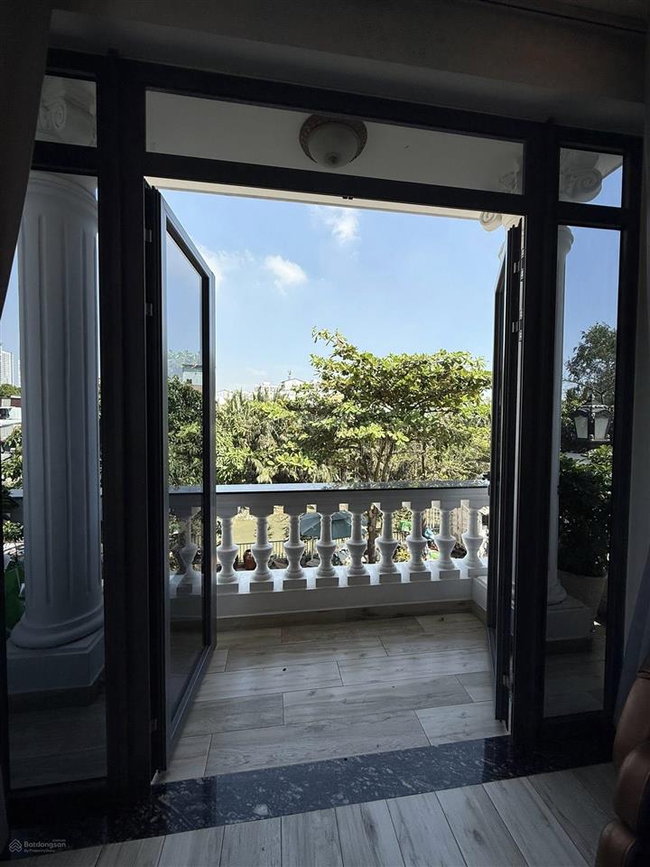 Bán biệt thự lô góc view sông 400m2 sàn kdc kim sơn q7 , mặt tiền đường 10m tân phong giá dưới 35ty