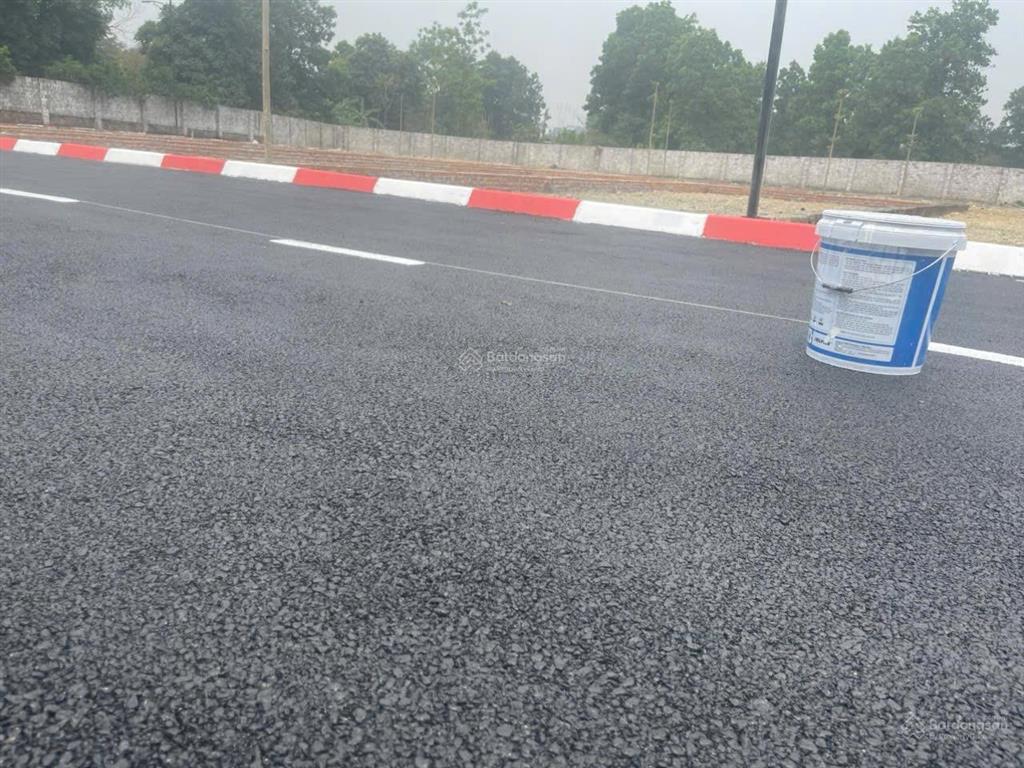 Còn duy nhất 1 lô 100m2 full thổ cư mặt tiền 6m tọa lạc tại vị trí vàng nằm trong lõi cnc hl