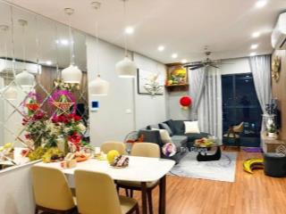 Chính chủ bán căn hộ 2pn, 2wc, 66m2 tại the golden palm lê văn lương, giá 5,9 tỷ, view đẹp