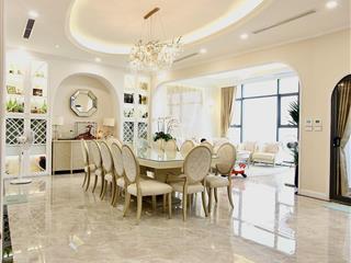 Chính chủ bán căn hộ 3pn2wc tại the golden palm lê văn lương 130m2 giá 10,6 tỷ.  0846 463 ***