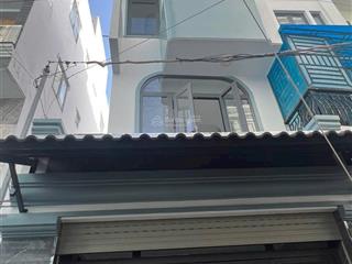 Nhà mới, hẻm xe hơi  vài bước đến đại học văn lang  full nội thất  4 phòng ngủ dọn vào ở ngay