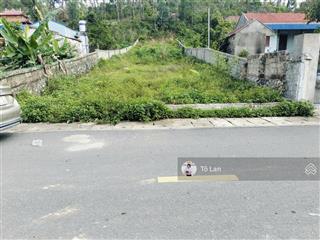 Giờ tìm đâu ra lô đất to đẹp mặt đường trải nhựa áp phan giá tốt như thế này