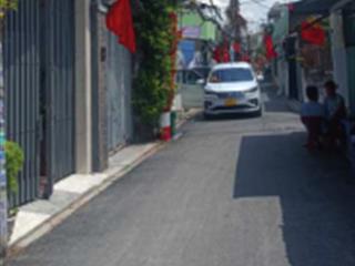 Đất 51m, giá 4,7xtỷ, linh chiểu, hẻm 5m, ga metro thủ đức, xây được 5 tầng