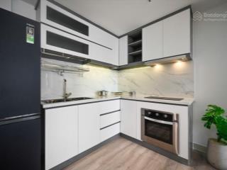 Chính chủ bán căn 2pn full nội thất đẹp , chủ nhà làm để ở , bán 7,4 tỷ bao hết