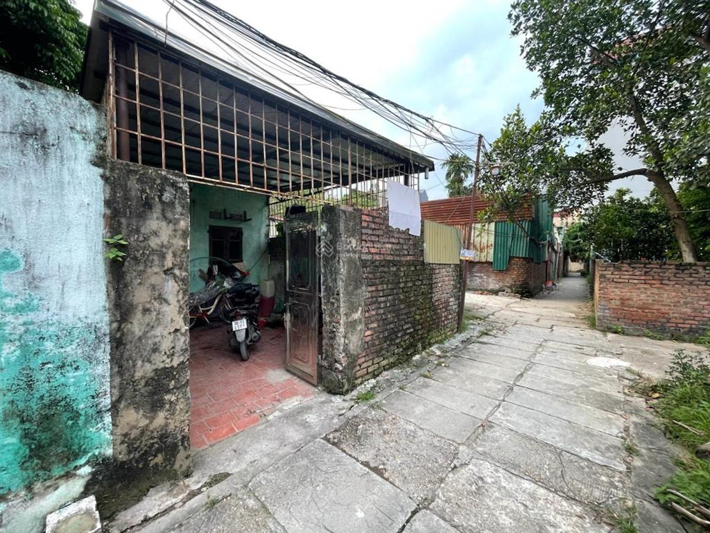 Bán đất tặng nhà cấp 4, đường hữu hưng, tây mỗ, diện tích 55m2. giá chỉ 1,7 tỷ