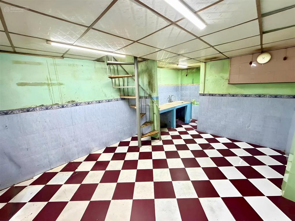 (q8nt1)  hẻm lê đại hành  nhà 2 tầng giá chỉ 3.568 tỷ